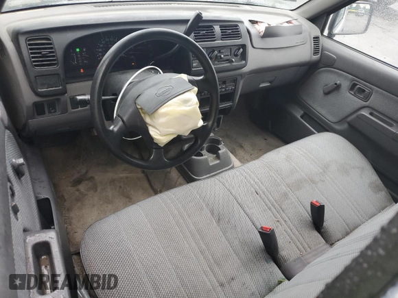 2000 Nissan Frontier XE с VIN 1N6DD21S4YC321371, выставлен на аукционе Copart как лот 55678675 с пробегом 99 775 миль миль и Списание • Salvage title. История ставок и продаж доступна на DreamBid. Изображение 8.