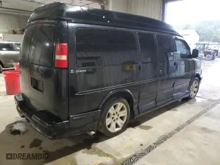2006 GMC Savana Cargo Van YF7 Upfitter with VIN 1GDFH15T961127209, listed as a Copart auction lot 73216384 with 244,102 mi miles and Salvage Title. Bid and sale history available at carsss.com. Image 3.