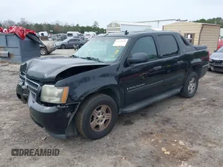 2007 Chevrolet Avalanche 1LT with VIN 3GNEC12077G137899, listed as a IAAI auction lot 41526144 with 245,890 mi miles and . Bid and sale history available at DreamBid. Image 17.