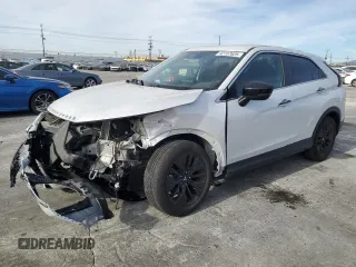 2022 Mitsubishi Eclipse Cross LE z VIN JA4ASVAA6NZ053737, wystawiony jako Copart lot #42157625 z przebiegiem 18 191 mil mil oraz Szkoda całkowita • Salvage title. Historia ofert i sprzedaży dostępna na DreamBid. Obrazek 1.