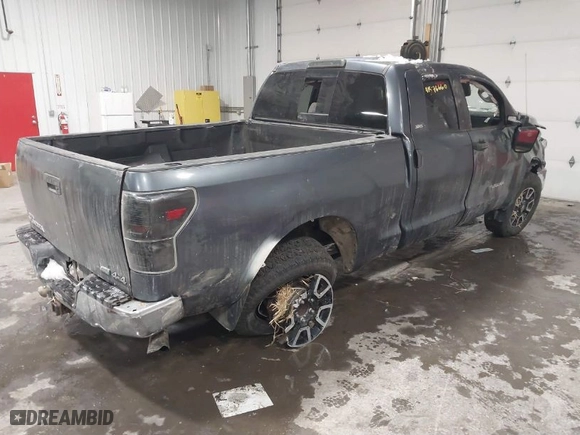 2010 Toyota Tundra 4WD Truck with VIN 5TFUW5F19AX148279, listed as a IAAI auction lot 41576660 with 294,704 mi miles. Bid and sale history available at carsss.com. Image 4.