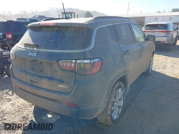 2023 Jeep Compass Latitude Lux with VIN 3C4NJDFN4PT521619, listed as a IAAI auction lot 40676656 with Not provided miles and . Bid and sale history available at DreamBid. Image 4.