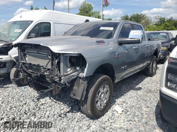 2024 Ram 2500 Laramie z VIN 3C6UR5FLXRG104906, wystawiony jako Copart lot #55327515 z przebiegiem 23 990 mil mil oraz Szkoda całkowita • Salvage title. Historia ofert i sprzedaży dostępna na DreamBid. Obrazek 1.