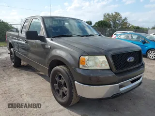 2006 Ford F-150 STX with VIN 1FTRX12W86NA01130, listed as a IAAI auction lot 41690557 with 261,315 mi miles and . Bid and sale history available at DreamBid. Image 1.