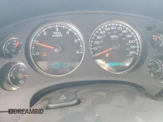 2008 Chevrolet Suburban Commercial with VIN 1GNFC16008R102380, listed as a Copart auction lot 74749604 with 170,711 mi miles and Salvage Title. Bid and sale history available at carsss.com. Image 9.