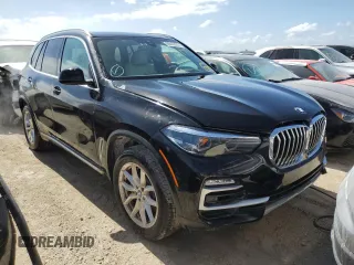 2021 BMW X5 xDrive40i with VIN 5UXCR6C07M9H20061, listed as a Copart auction lot 60442474 with 25,629 mi miles and Non repairable. Bid and sale history available at DreamBid. Image 4.