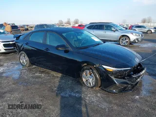 2025 Hyundai Elantra SE with VIN KMHLL4DG3SU863191, listed as a IAAI auction lot 41328603 with 3,897 mi miles and . Bid and sale history available at DreamBid. Image 1.