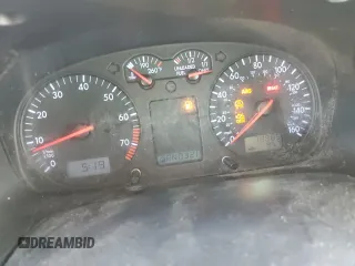2002 Volkswagen EuroVan с VIN WV2KB47012H065431, выставлен на аукционе Copart как лот 49010445 с пробегом 78 985 миль миль и Чистый • Clean title. История ставок и продаж доступна на DreamBid. Изображение 9.