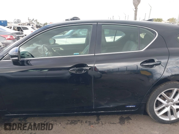 2014 Lexus CT 200h with VIN JTHKD5BH7E2176857, listed as a IAAI auction lot 42128567 with 151,899 mi miles and . Bid and sale history available at DreamBid. Image 15.