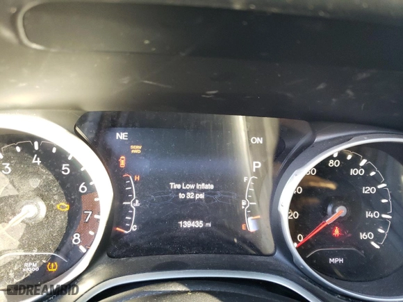 2018 Jeep Compass Sport with VIN 3C4NJDAB4JT179142, listed as a Copart auction lot 84471154 with 139,435 mi miles and Salvage Title. Bid and sale history available at carsss.com. Image 9.