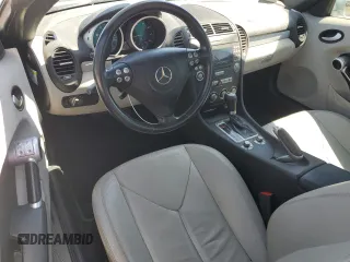2006 Mercedes-Benz SLK 280 z VIN WDBWK54F36F096937, wystawiony jako Copart lot #60351395 z przebiegiem 114 563 mil mil oraz Szkoda całkowita • Salvage title. Historia ofert i sprzedaży dostępna na DreamBid. Obrazek 8.
