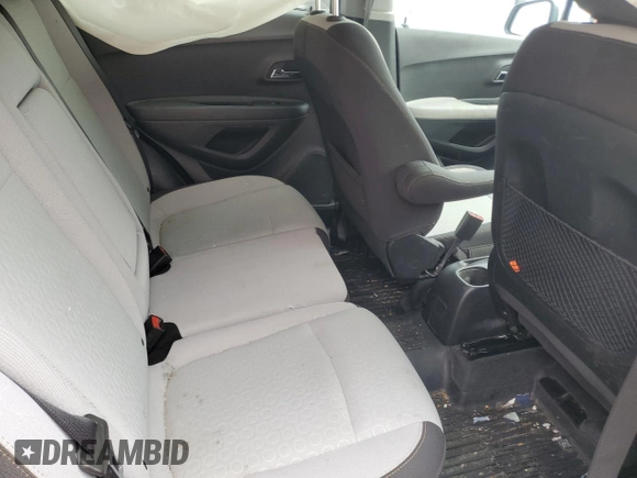 2020 Chevrolet Trax LS z VIN 3GNCJKSB9LL165242, wystawiony jako Copart lot #59348515 z przebiegiem 98 440 mil mil oraz Nie do naprawy • Non repairable. Historia ofert i sprzedaży dostępna na DreamBid. Obrazek 11.