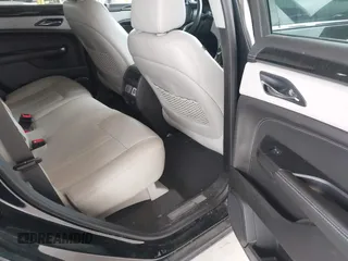 2014 Cadillac SRX Luxury Collection z VIN 3GYFNEE36ES677883, wystawiony jako IAAI lot #42260861 z przebiegiem 51 730 mil mil oraz . Historia ofert i sprzedaży dostępna na DreamBid. Obrazek 8.