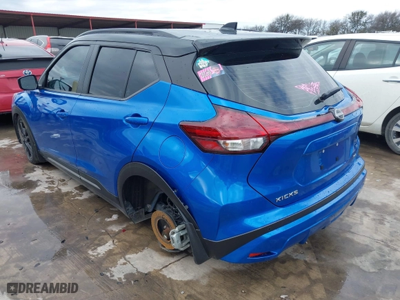 2022 Nissan Kicks SR with VIN 3N1CP5DV0NL495941, listed as a IAAI auction lot 41465827 with 13,062 mi miles. Bid and sale history available at carsss.com. Image 3.