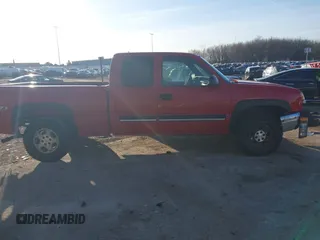 2003 Chevrolet Silverado 1500 LS with VIN 2GCEK19V531282018, listed as a IAAI auction lot 41774997 with 199,066 mi miles. Bid and sale history available at carsss.com. Image 12.