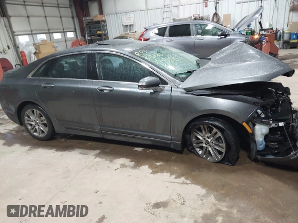 2015 Lincoln MKZ with VIN 3LN6L2G94FR607573, listed as a IAAI auction lot 41947202 with Not Provided miles and . Bid and sale history available at DreamBid. Image 13.