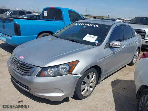 2008 Honda Accord Sdn EX-L with VIN JHMCP26828C032457, listed as a IAAI auction lot 41789637 with 241656 miles. Bid and sale history available at carsss.com. Image 2.