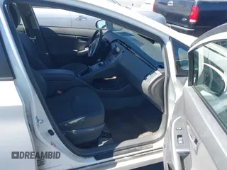 2011 Toyota Prius I z VIN JTDKN3DU9B5294772, wystawiony jako IAAI lot #41837709 z przebiegiem 166 436 mil mil oraz . Historia ofert i sprzedaży dostępna na DreamBid. Obrazek 5.