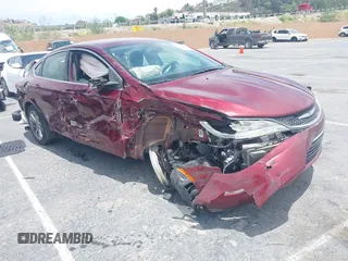 2015 Chrysler 200 Limited с VIN 1C3CCCAB8FN705635, выставлен на аукционе IAAI как лот 42361122 с пробегом 75 621 миль миль и . История ставок и продаж доступна на DreamBid. Изображение 1.