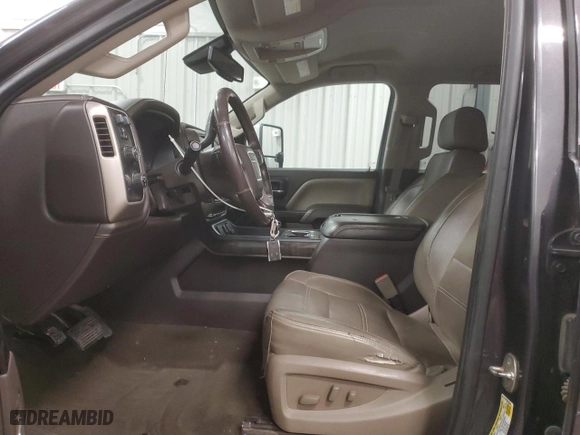 2015 GMC Sierra 2500HD Denali with VIN 1GT120E86FF525258, listed as a Copart auction lot 84499944 with 207,033 mi miles and Clean Title. Bid and sale history available at carsss.com. Image 7.