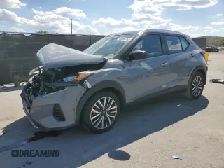 2022 Nissan Kicks SV with VIN 3N1CP5CV7NL491953, listed as a Copart auction lot 50599755 with 43,173 mi miles and Salvage Title. Bid and sale history available at carsss.com. Image 1.