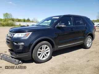 2018 Ford Explorer XLT z VIN 1FM5K8D88JGA53600, wystawiony jako Copart lot #56187675 z przebiegiem 121 945 mil mil oraz Szkoda całkowita • Salvage title. Historia ofert i sprzedaży dostępna na DreamBid. Obrazek 1.