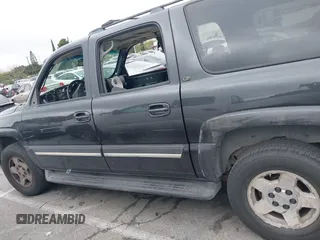 2005 Chevrolet Suburban Z71 with VIN 3GNFK16Z75G270885, listed as a IAAI auction lot 41916525 with Not Provided miles and . Bid and sale history available at DreamBid. Image 13.