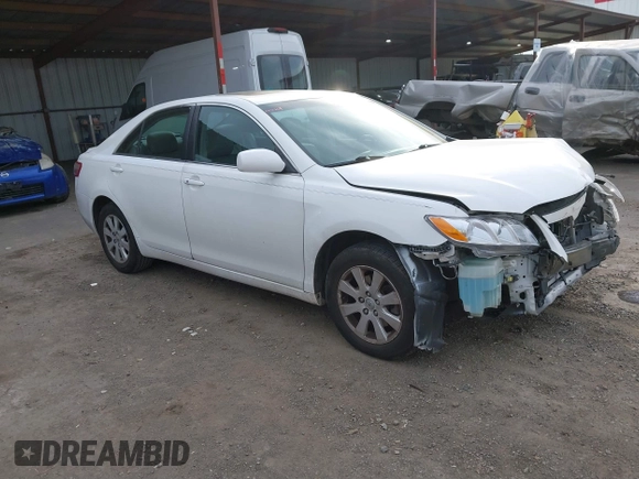 2009 Toyota Camry LE with VIN 4T1BK46K49U594340, listed as a IAAI auction lot 41577134 with 179,084 mi miles. Bid and sale history available at carsss.com. Image 1.