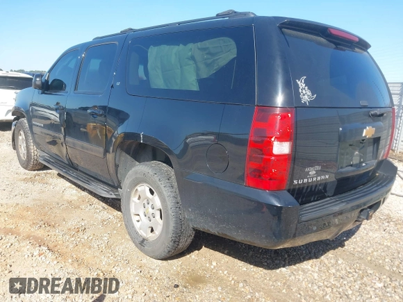 2014 Chevrolet Suburban LT with VIN 1GNSCJE00ER198703, listed as a IAAI auction lot 41952805 with 228,579 mi miles and . Bid and sale history available at DreamBid. Image 3.