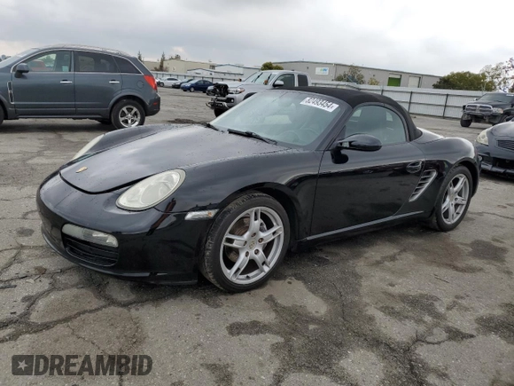 2005 Porsche Boxster с VIN WP0CA29845U710615, выставлен на аукционе Copart как лот 82493454 с пробегом 113 478 миль миль и Чистый • Clean title. История ставок и продаж доступна на DreamBid. Изображение 1.