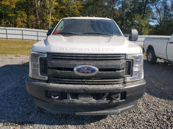 2019 Ford Super Duty F-350 SRW XL with VIN 1FT8W3B63KEE26212, listed as a Copart auction lot 74526494 with NaN miles and Salvage Title. Bid and sale history available at carsss.com. Image 5.