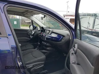 2016 FIAT 500X Easy z VIN ZFBCFXBT3GP386641, wystawiony jako IAAI lot #41946706 z przebiegiem 133 908 mil mil oraz . Historia ofert i sprzedaży dostępna na DreamBid. Obrazek 5.