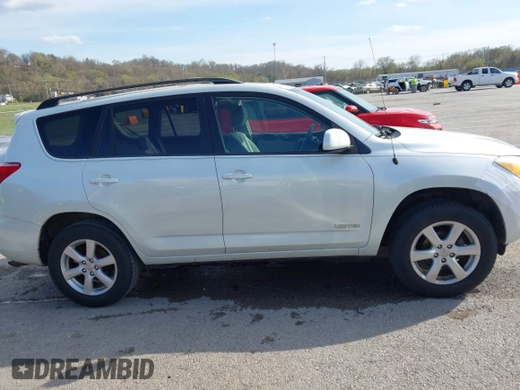 2007 Toyota RAV4 Limited with VIN JTMZD31V375061377, listed as a IAAI auction lot 41854747 with 188,067 mi miles. Bid and sale history available at carsss.com. Image 13.