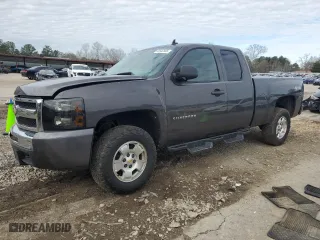 2010 Chevrolet Silverado 1500 LT with VIN 1GCSKSE36AZ165369, listed as a Copart auction lot 88552565 with 123,152 mi miles and Salvage Title. Bid and sale history available at carsss.com. Image 1.