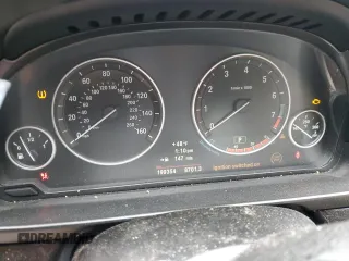 2012 BMW 5 Series 528i z VIN WBAXG5C58CDY28144, wystawiony jako Copart lot #45962185 z przebiegiem 199 354 mil mil oraz Szkoda całkowita • Salvage title. Historia ofert i sprzedaży dostępna na DreamBid. Obrazek 9.