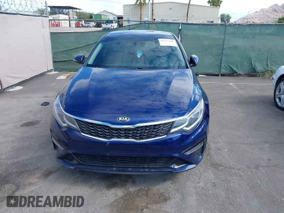 2020 Kia Optima LX с VIN 5XXGT4L3XLG386786, выставлен на аукционе IAAI как лот 42121288 с пробегом 109 213 миль миль и . История ставок и продаж доступна на DreamBid. Изображение 12.