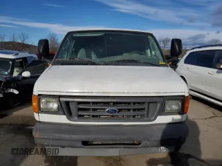 2003 Ford Econoline Cargo with VIN 1FTRE14213HB99687, listed as a Copart auction lot 83404804 with 83,621 mi miles and Clean Title. Bid and sale history available at carsss.com. Image 5.