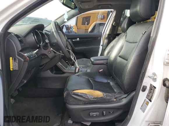2013 Kia Sorento SX with VIN 5XYKW4A21DG365169, listed as a Copart auction lot 50491625 with 196,879 mi miles and Salvage Title. Bid and sale history available at carsss.com. Image 7.