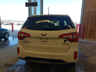 2014 Kia Sorento SX Limited with VIN 5XYKWDA72EG438837, listed as a IAAI auction lot 41413408 with 180,904 mi miles. Bid and sale history available at carsss.com. Image 16.