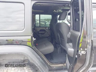 2022 Jeep Wrangler Unlimited Sport S z VIN 1C4HJXDG0NW133801, wystawiony jako IAAI lot #41908846 z przebiegiem 44 743 mil mil oraz . Historia ofert i sprzedaży dostępna na DreamBid. Obrazek 8.