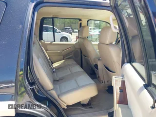 2006 Ford Explorer Eddie Bauer z VIN 1FMEU74E66UB49440, wystawiony jako IAAI lot #42163268 z przebiegiem 141 879 mil mil oraz . Historia ofert i sprzedaży dostępna na DreamBid. Obrazek 8.