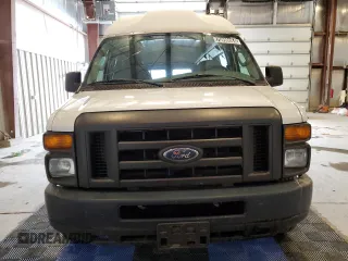 2008 Ford Econoline Cargo Commercial with VIN 1FTNS24W38DB56922, listed as a Copart auction lot 75998084 with 106,358 mi miles and Clean Title. Bid and sale history available at DreamBid. Image 5.