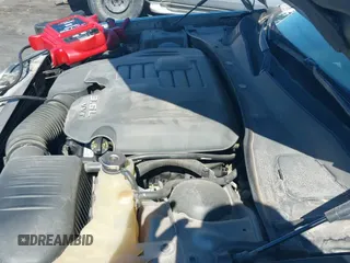 2012 Chrysler 300 Limited с VIN 2C3CCAHG5CH231833, выставлен на аукционе IAAI как лот 42834717 с пробегом 197 637 миль миль и . История ставок и продаж доступна на DreamBid. Изображение 16.