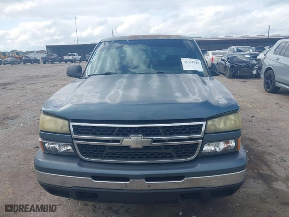 2007 Chevrolet Silverado 1500 Classic LS with VIN 2GCEC13V971140007, listed as a IAAI auction lot 41491826 with 171,361 mi miles. Bid and sale history available at carsss.com. Image 12.