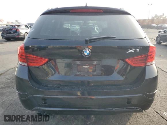 2015 BMW X1 sDrive28i with VIN WBAVM1C50FV315123, listed as a Copart auction lot 87255134 with 96,063 mi miles and Salvage Title. Bid and sale history available at carsss.com. Image 6.