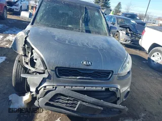 2013 Kia Soul with VIN KNDJT2A5XD7623334, listed as a IAAI auction lot 41424583 with 119,644 mi miles. Bid and sale history available at carsss.com. Image 12.