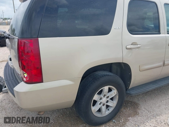 2007 GMC Yukon SLE with VIN 1GKFC13097R327218, listed as a IAAI auction lot 42142633 with 135,206 mi miles and . Bid and sale history available at DreamBid. Image 4.