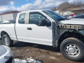 2017 Ford F-150 XL with VIN 1FTFX1EF9HFC85427, listed as a IAAI auction lot 41595903 with 176,235 mi miles. Bid and sale history available at carsss.com. Image 13.