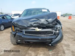 2013 Chevrolet Tahoe LT с VIN 1GNSKBE02DR186768, выставлен на аукционе IAAI как лот 42429597 с пробегом 132 404 миль миль и . История ставок и продаж доступна на DreamBid. Изображение 12.