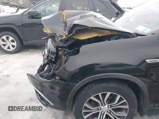 2018 Mitsubishi Outlander SEL z VIN JA4AR4AW3JU003581, wystawiony jako IAAI lot #41649517 z przebiegiem 133 160 mil mil oraz . Historia ofert i sprzedaży dostępna na DreamBid. Obrazek 17.